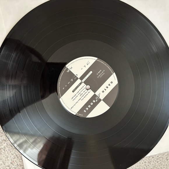 Garth Brooks The Chase Vinyl Record - Picture 4 of 4